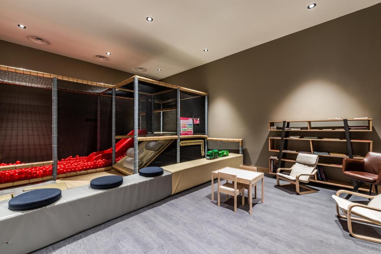 Residence Hameau De Clotaire Alpe D'Huez - By Emerald Stay المظهر الخارجي الصورة