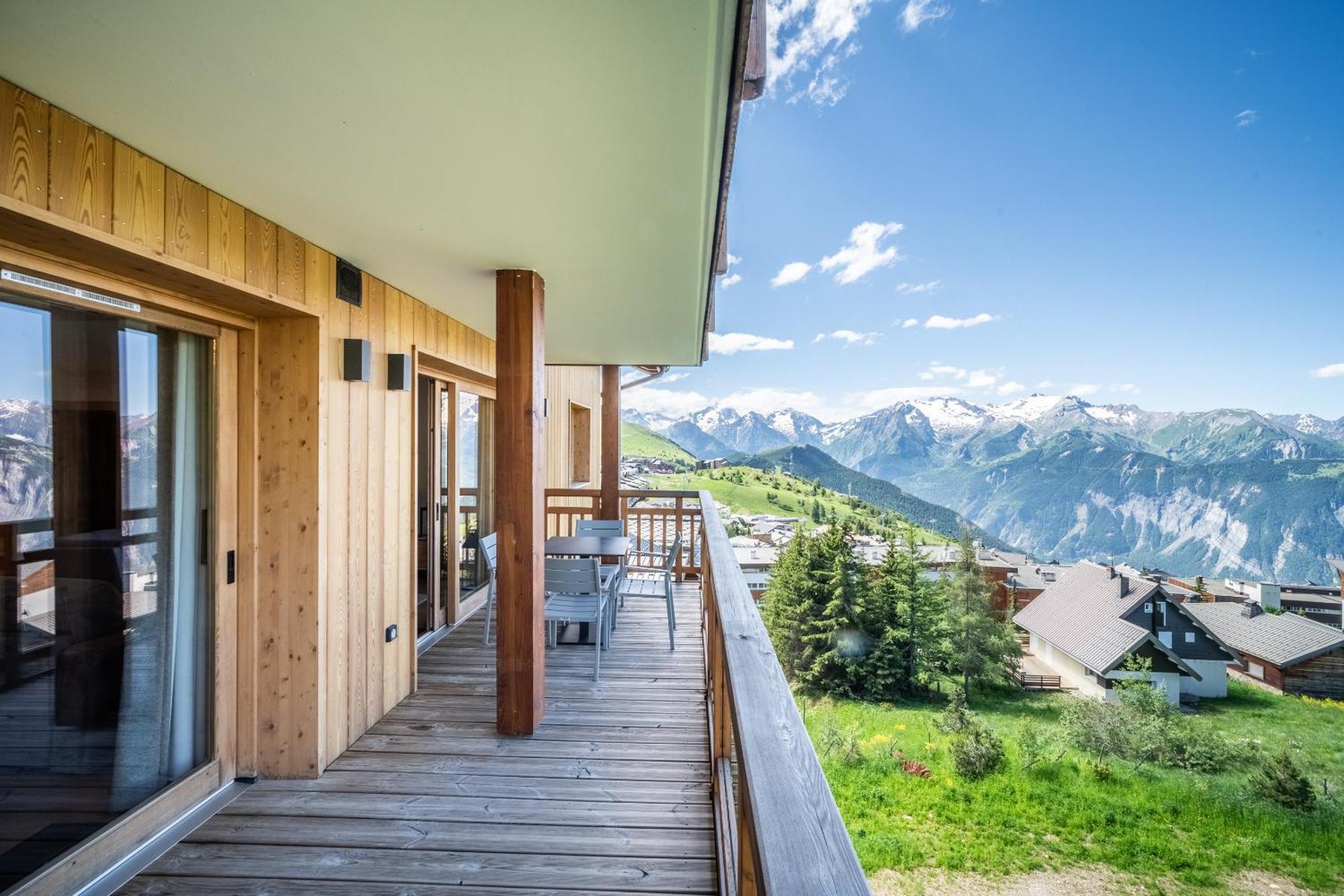 Residence Hameau De Clotaire Alpe D'Huez - By Emerald Stay المظهر الخارجي الصورة